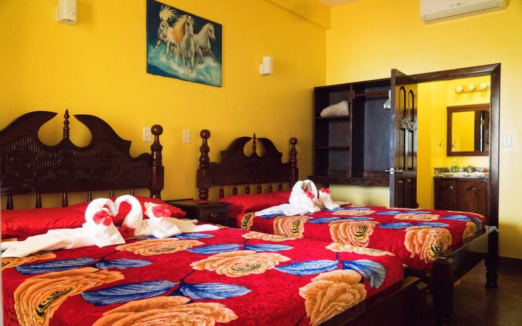 The White Horse Inn - Hopkins Village Beach Belize Exteriér fotografie